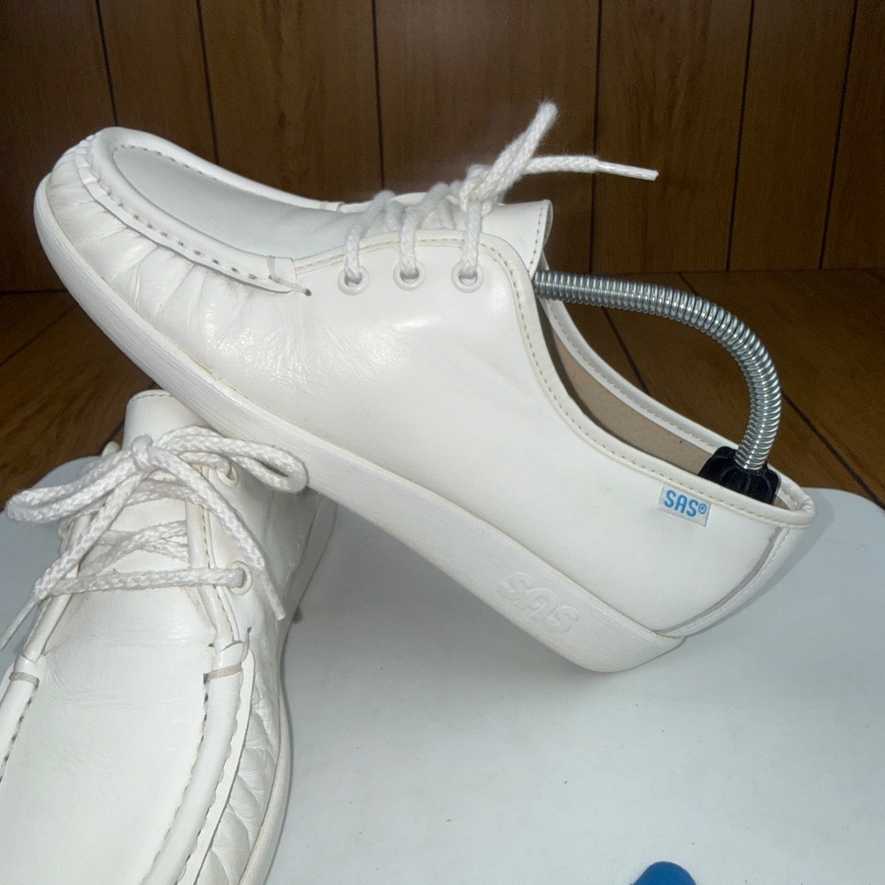 SAS Siesta White Leather Lace Up Walking Shoes Womens 6.5 N Made in USA